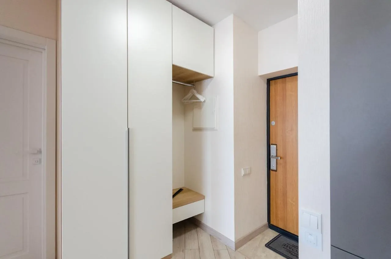 Petrovdom 41B-59B-90B-77B Stunning City View Apartments At Rc Kvartet, Central Railway Station Kiev