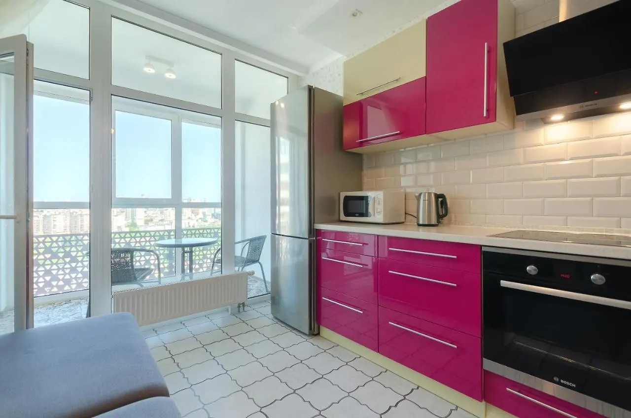 Petrovdom 41B-59B-90B-77B Stunning City View Apartments At Rc Kvartet, Central Railway Station Kiev 0*,  Ucrânia