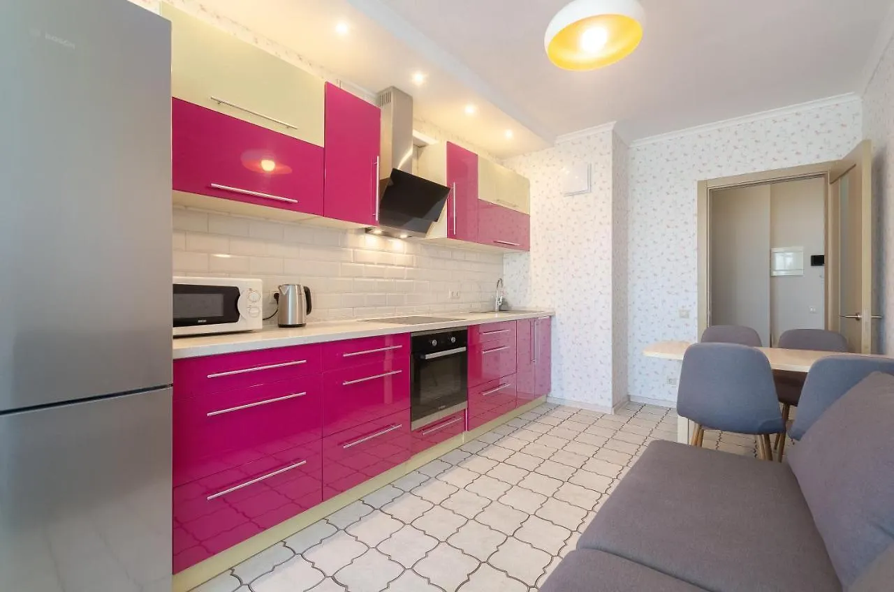 Petrovdom 41B-59B-90B-77B Stunning City View Apartments At Rc Kvartet, Central Railway Station Kiev Ucrânia