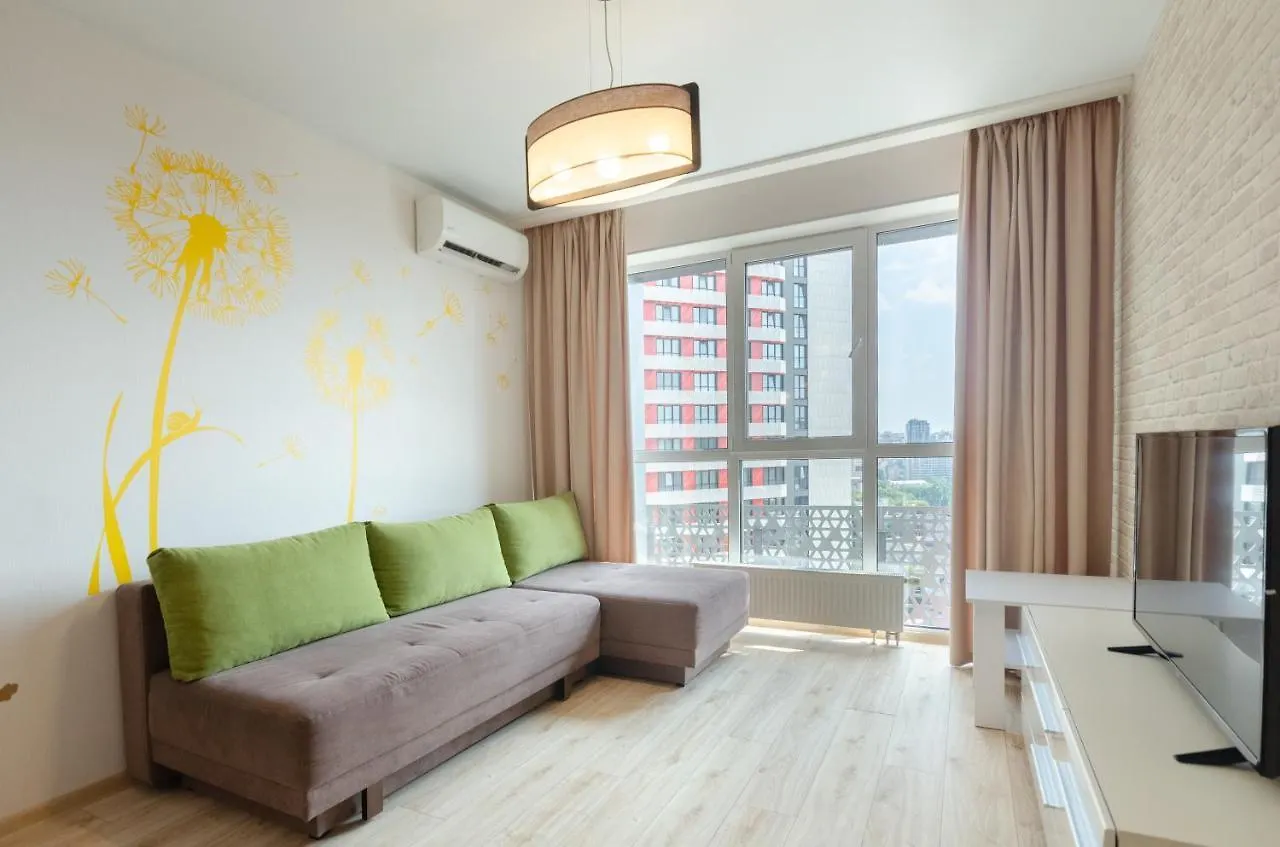 Petrovdom 41B-59B-90B-77B Stunning City View Apartments At Rc Kvartet, Central Railway Station Kiew