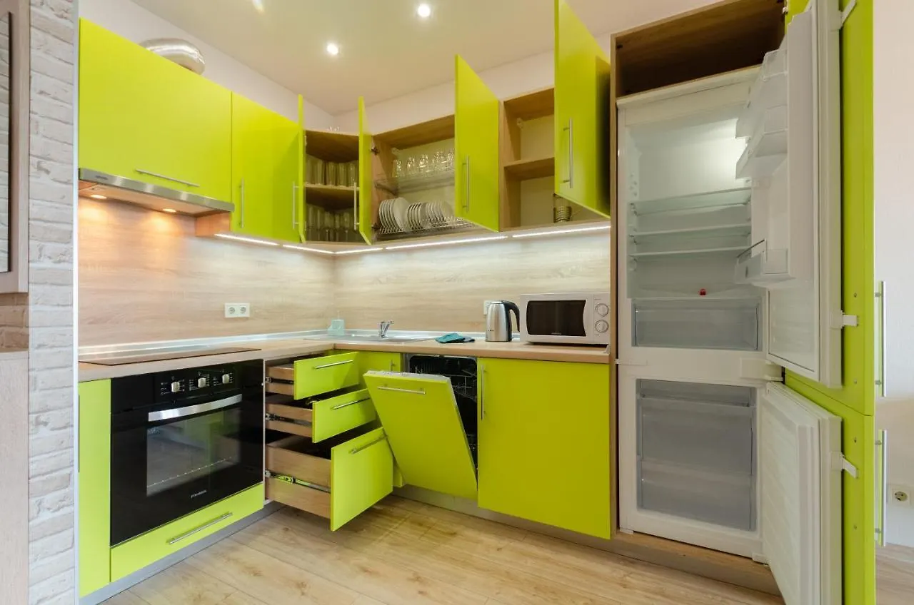 Petrovdom 41B-59B-90B-77B Stunning City View Apartments At Rc Kvartet, Central Railway Station Kiew