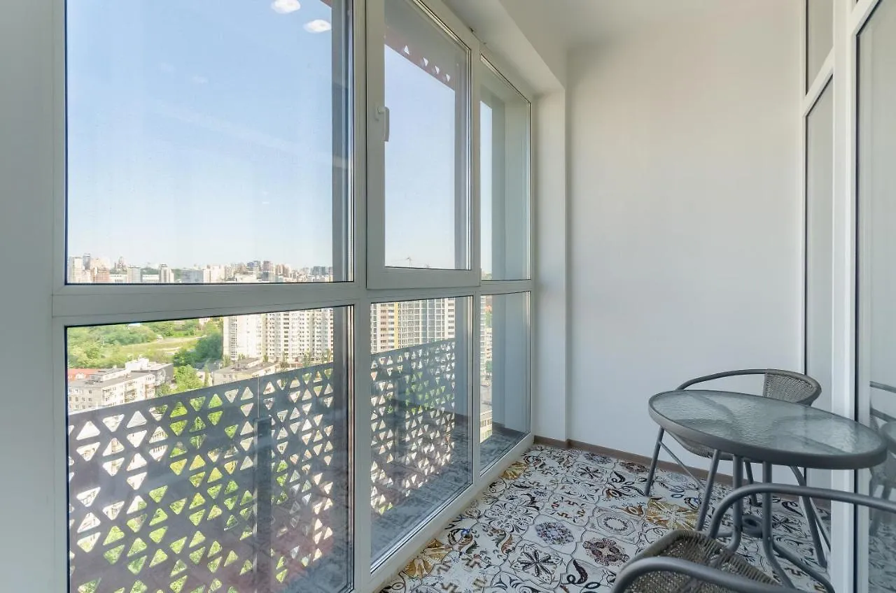 Petrovdom 41B-59B-90B-77B Stunning City View Apartments At Rc Kvartet, Central Railway Station Kiew